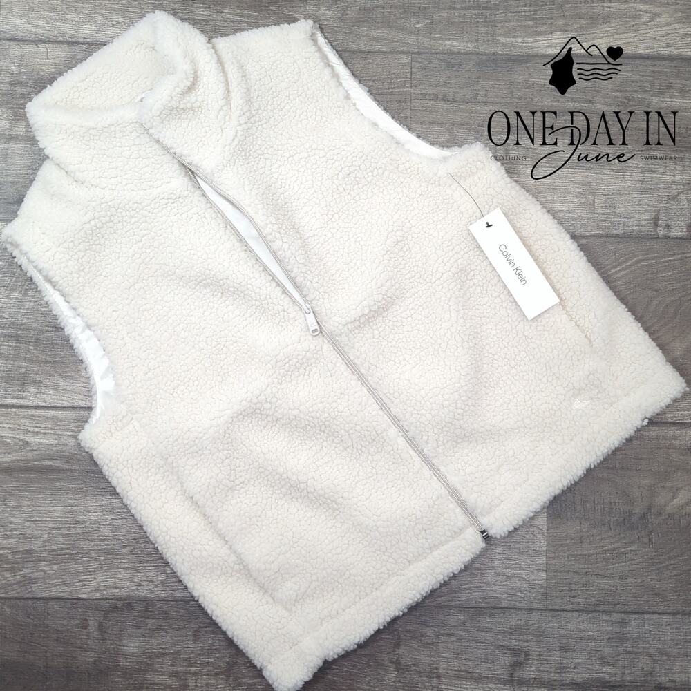 Calvin Klein Sherpa Zip Vest Size M